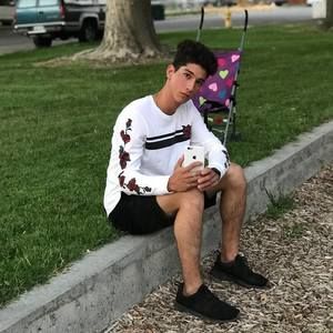 Meet your Posher, Juan carlos